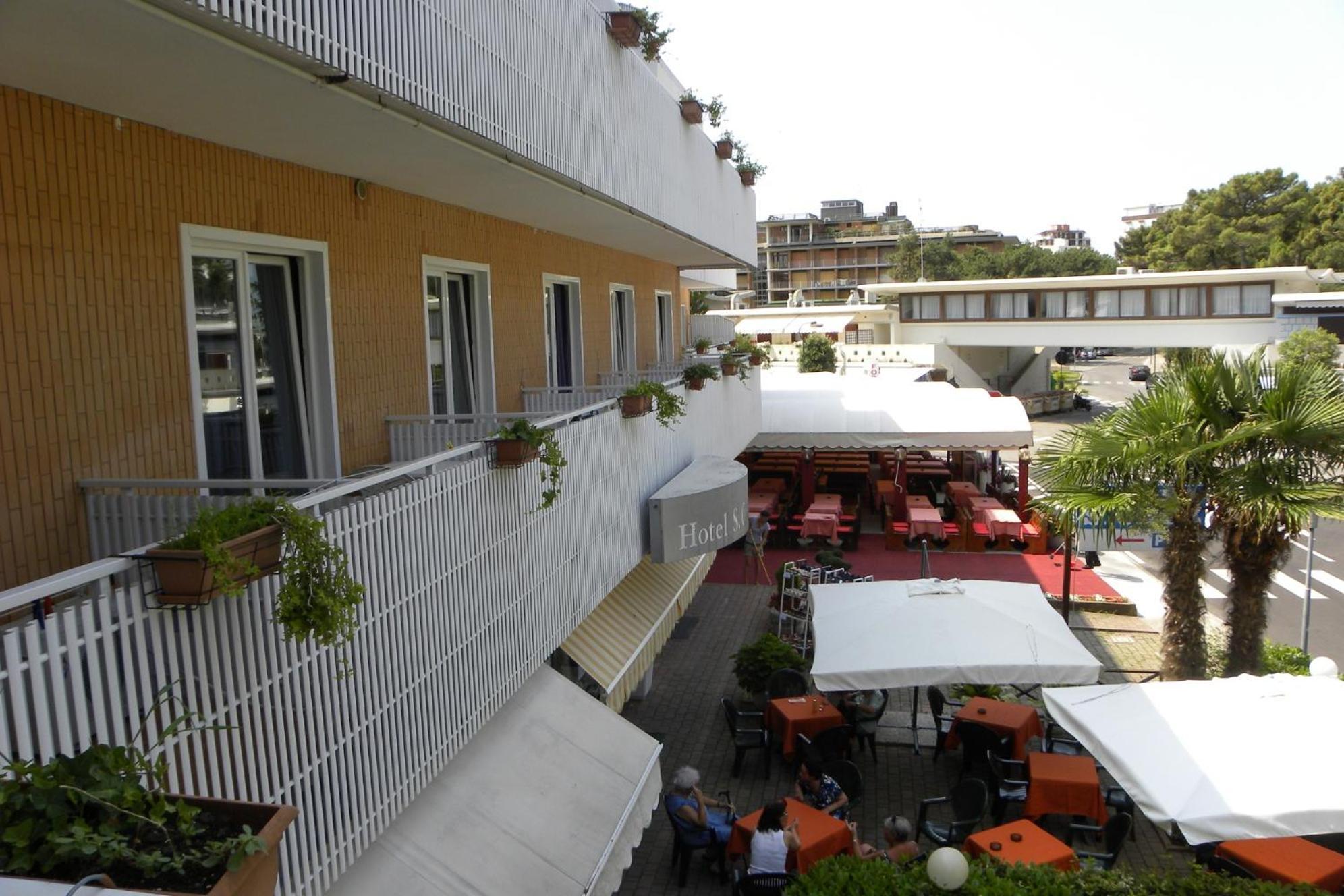 Hotel Santa Cruz لينانو سابيادورو المظهر الخارجي الصورة