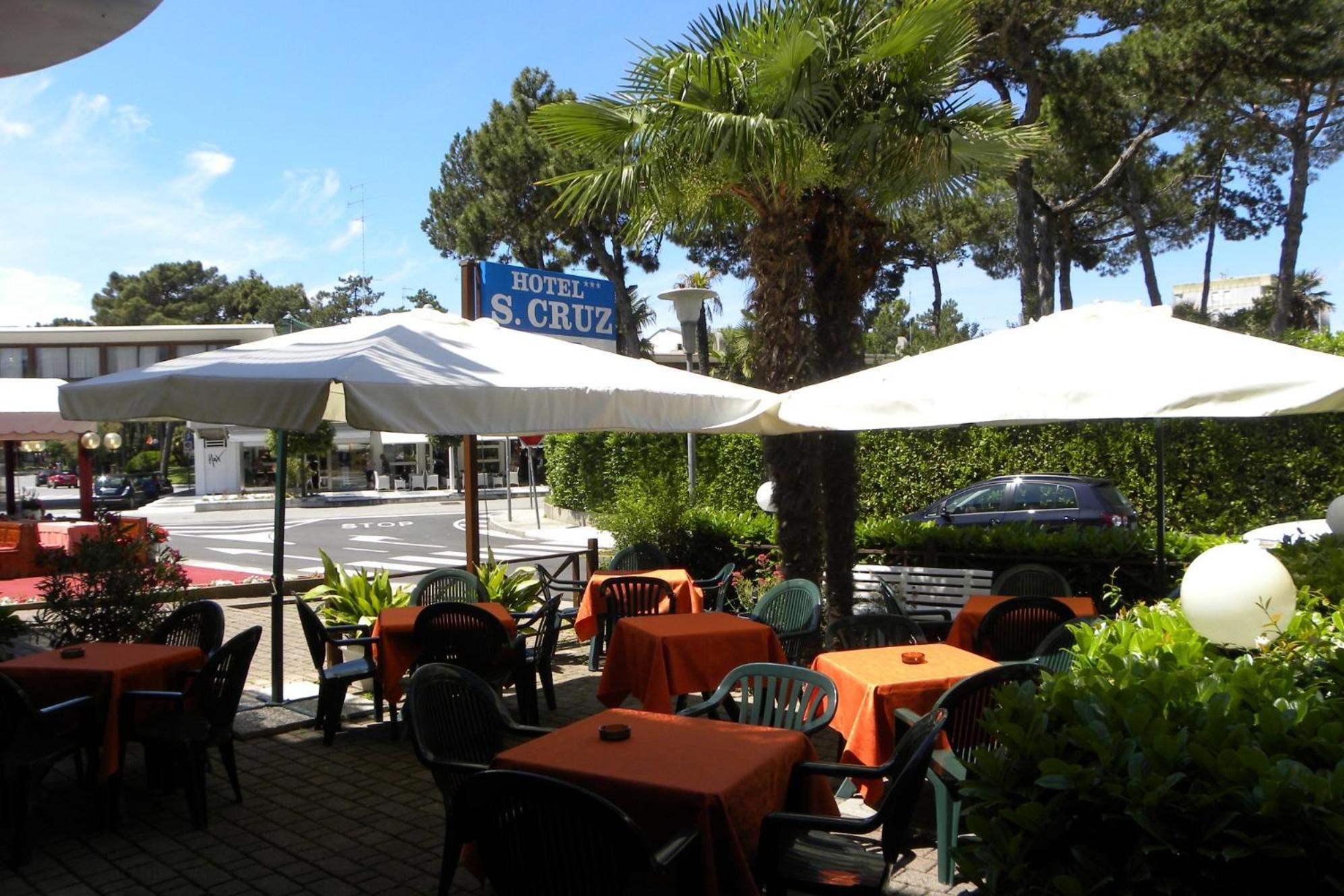 Hotel Santa Cruz لينانو سابيادورو المظهر الخارجي الصورة
